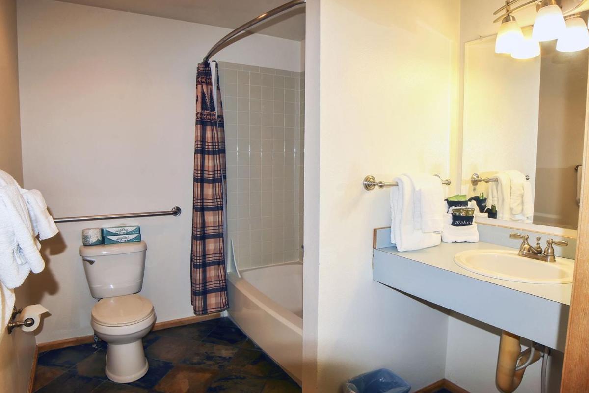 אסטס פארק Lazy R Cottages- 18 Cabin מראה חיצוני תמונה